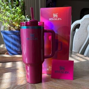 40oz Berry Truffle Stanley